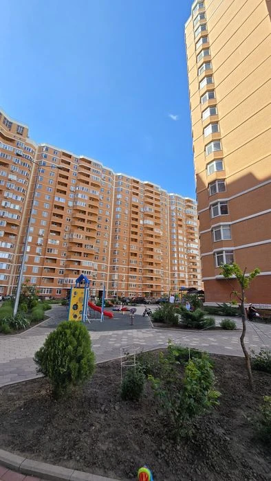 Редкая продажа! ЖК "Реал-Парк"  Продам 3-х комнатную квартир