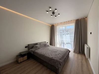 Продаж 1,5 -кімнатної квартири в ЖК Богомольця, будинок з га