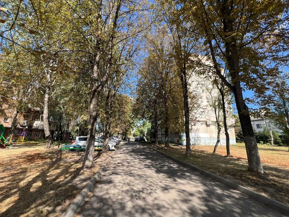 Продаж 1кім. квартири поруч з Центром