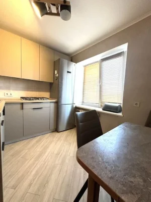 Продам 3 кімнатну квартиру в Сумах