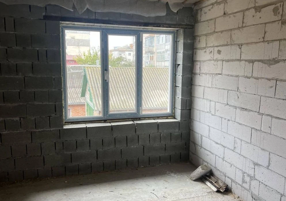 Котедж в 3 хв від парку ім.І.Франка. З власною ділянкою 3648