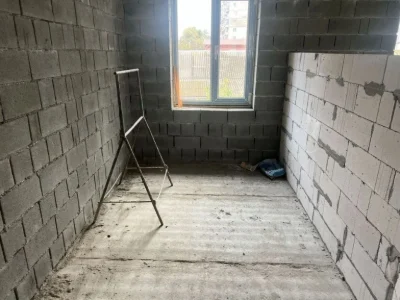 Котедж в 3 хв від парку ім.І.Франка. З власною ділянкою 3648