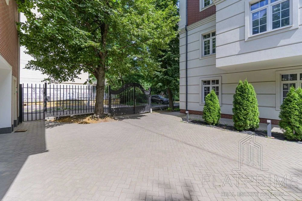 2K apartment for sale in the Notting Hill clubhouse/No commission