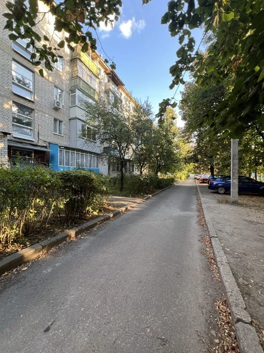Продажа 1 комнатной квартиры под ремонт