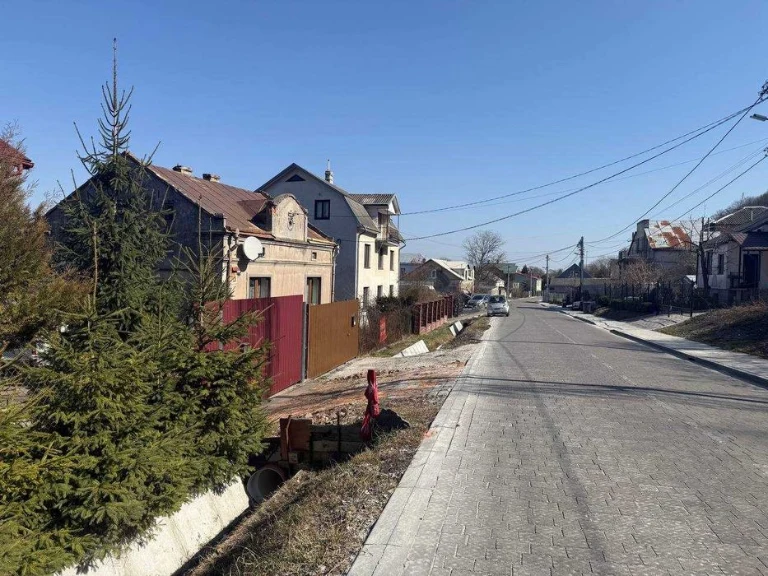 Продаж будинку, ділянка 16 сот вул. Старознесенська