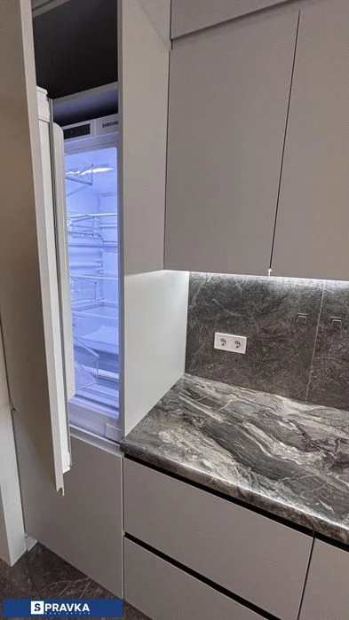 Продам квартиру с качественным ремонтом и видом на море.