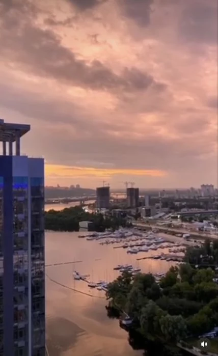 Продажа 2-х кімн квартиры в River Stone Риверстоун  Трускаве