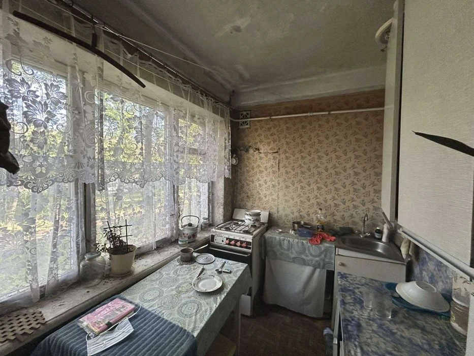 Продам 2-ух комнатную квартиру на Нивках, ул. Щербаковского,