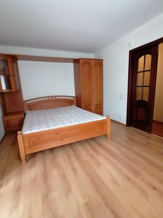 Apartment for sale 106 sq.m. bottom of Polya/Antonovicha Ave./Globy Park