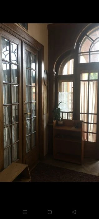 Продам  2-х кім.квартиру в центрі