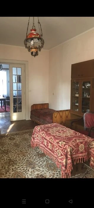 Продам  2-х кім.квартиру в центрі