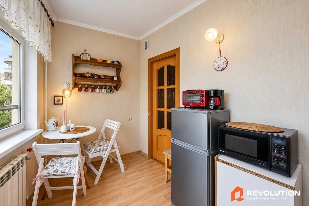 Без комісії. Продаж 1к квартири 31.4м2, вул. Микільсько-Слоб