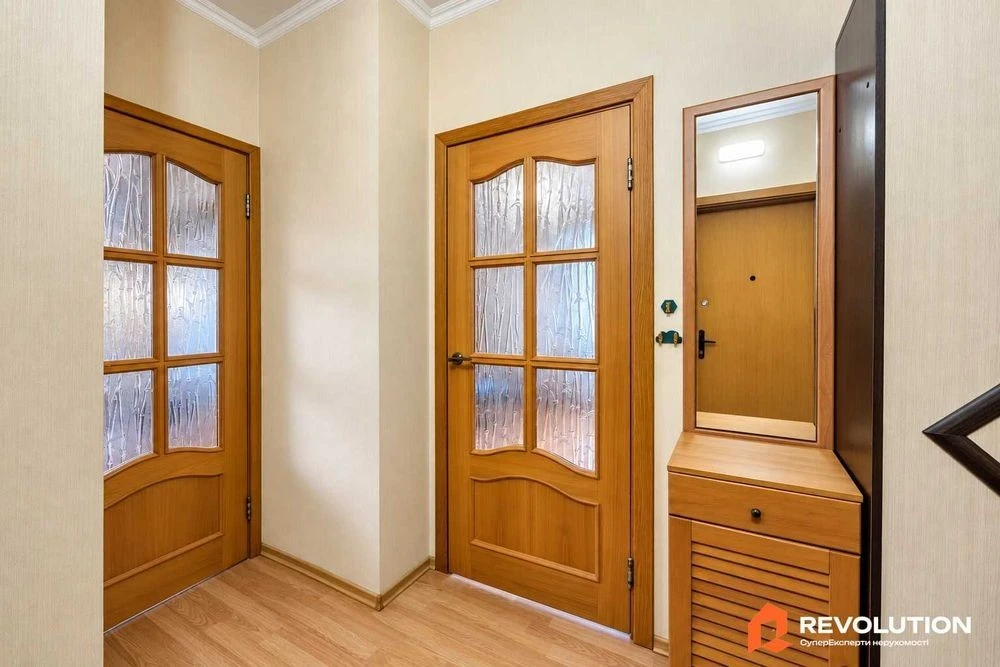 Без комісії. Продаж 1к квартири 31.4м2, вул. Микільсько-Слоб