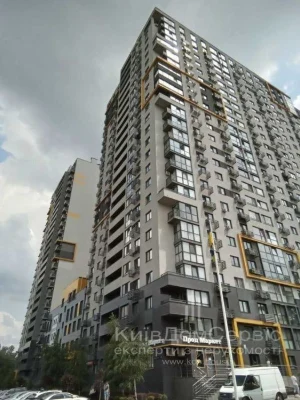 продаж квартири 3 кімнатна дворівнева 107 м² ЖК Кампус Солом