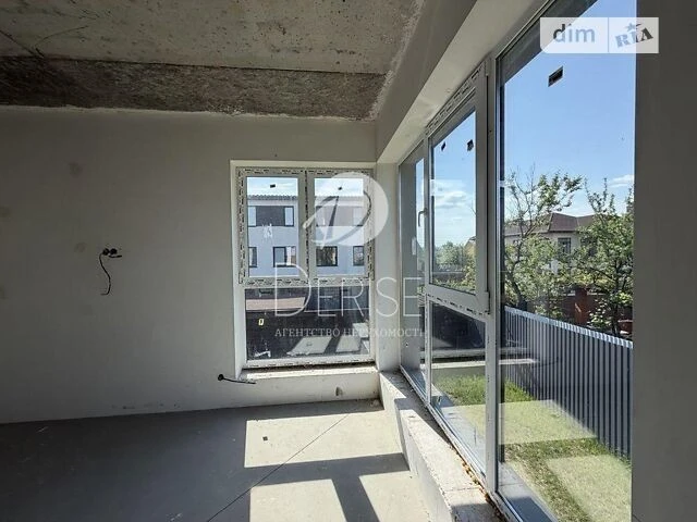 Продаж 2 поверхового будинку з ділянкою на 5 соток, 180 кв.