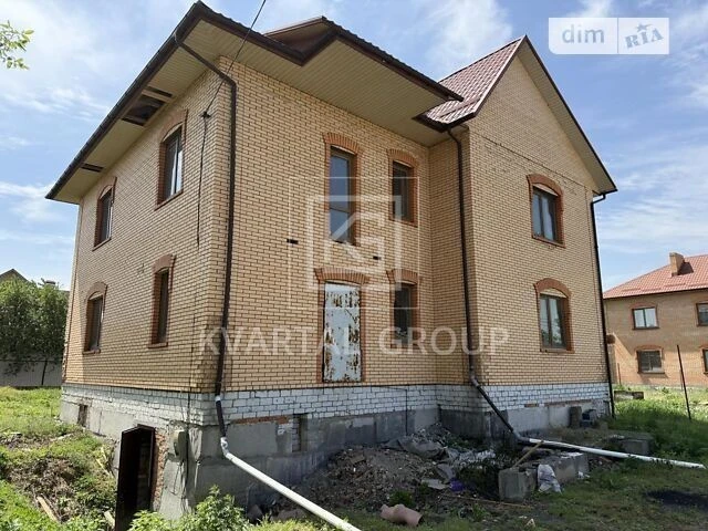Продаж 2 поверхового будинку з верандою і ділянкою на 6.8 со