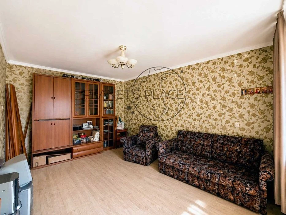 Продаж 2к. квартири, вул. Ревуцького 7А, р-н. Позняки, без к
