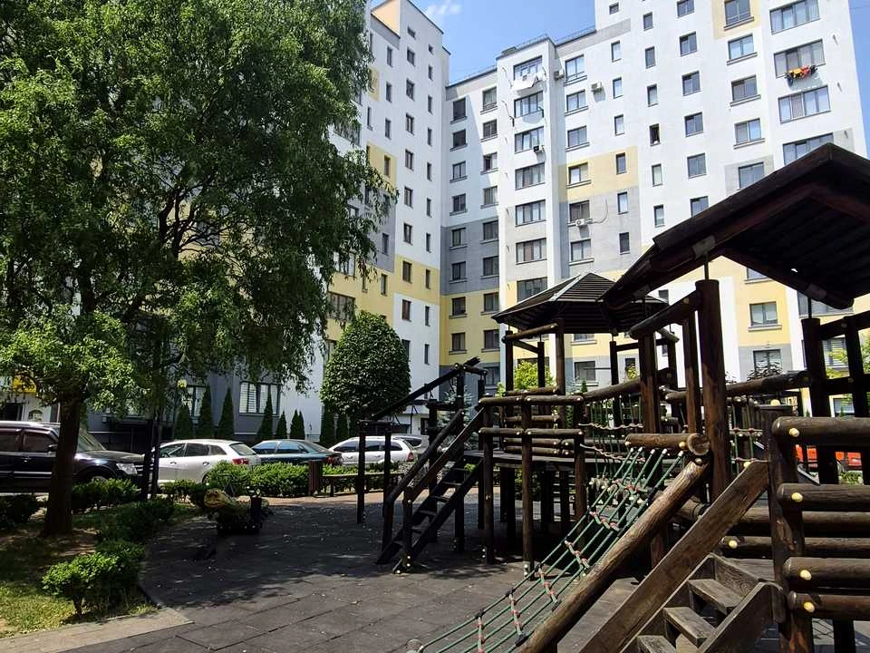 Квартира. Івано-Франківськ, Олександра Довженка вул.