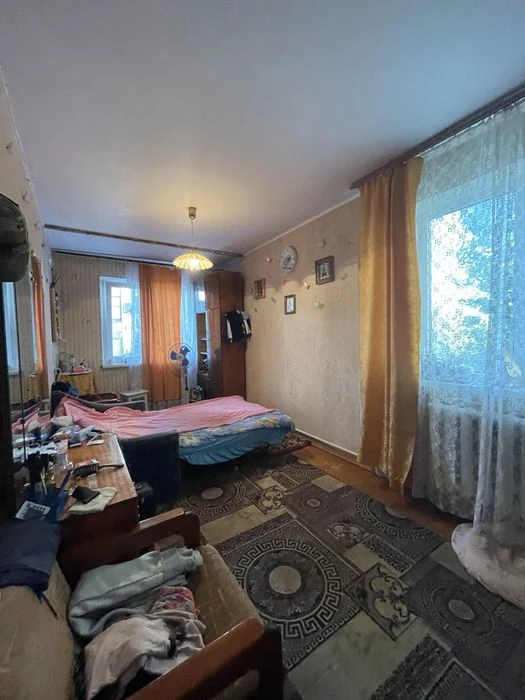 Продаж 2 кімнатноі на Богоявленському проспекті ПТЗ
