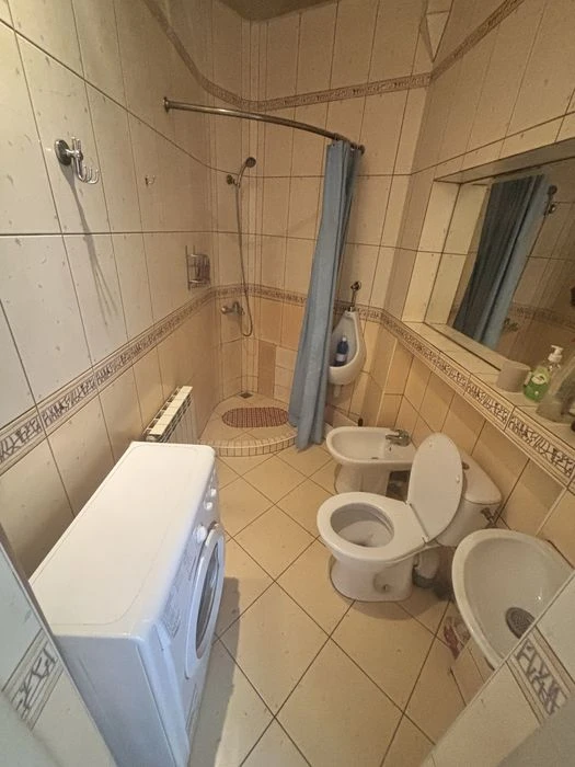 Продаж квартири 2 кім поряд з залізничним вокзалом