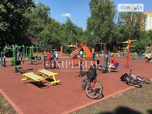 Довготривала оренда 2к квартири на вул. Академіка Шалімова 3