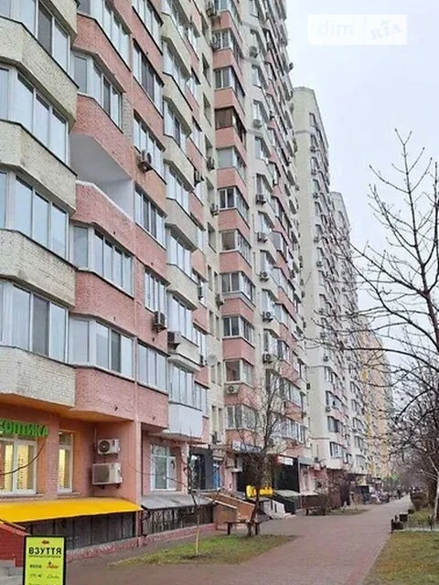 Довготривала оренда 3к квартири на вул. Княжий Затон 2/30 •