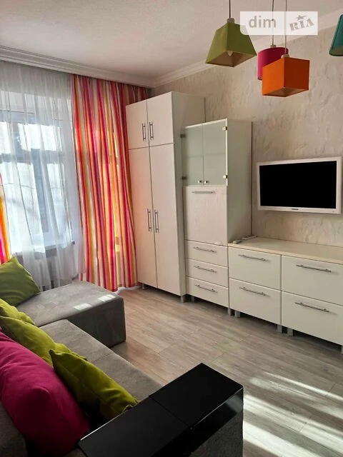 Довготривала оренда 1к квартири на вул. Німанська 5 • ID 348