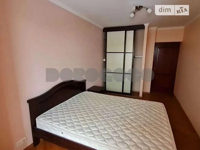 Довготривала оренда 3к квартири на вул. Татарська 3/2 • ID 3