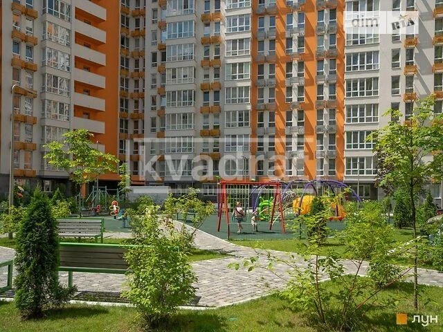 Довготривала оренда 4к квартири на просп. Берестейський 67 •