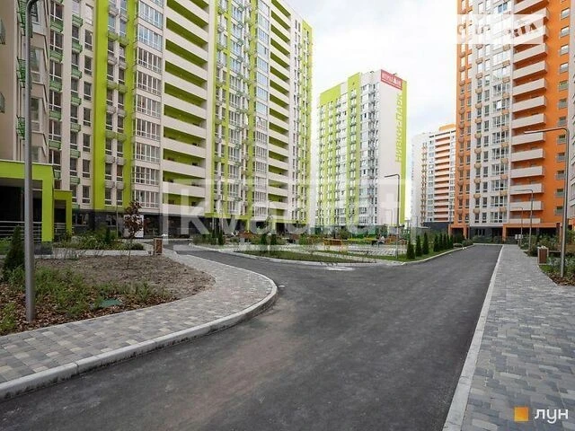 Довготривала оренда 4к квартири на просп. Берестейський 67 •