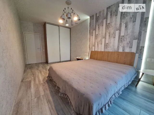 Довготривала оренда 1к квартири на вул. Предславинська 53 •