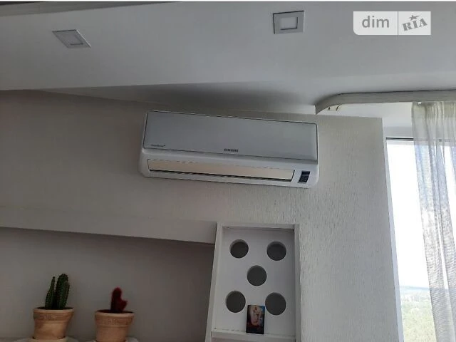 Довготривала оренда 2к квартири на вул. Світла 3Д • ID 34807
