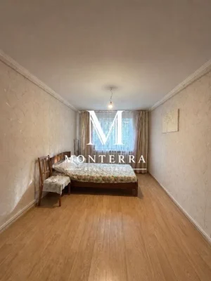 Продаж 2 кім квартири по вул. Кубанської Украіни, Лісовий ма