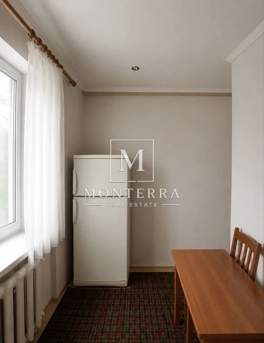 Продаж 2 кім квартири по вул. Кубанської Украіни, Лісовий ма
