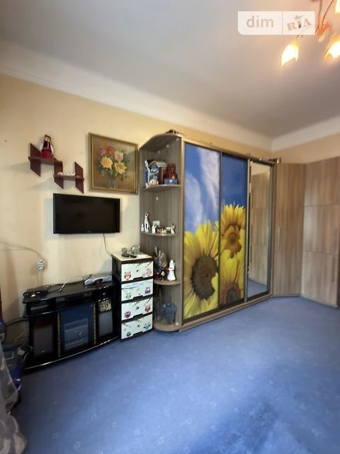 Продаж кімнати 30 кв. м на вул. Богданівська 3 • ID 34813157