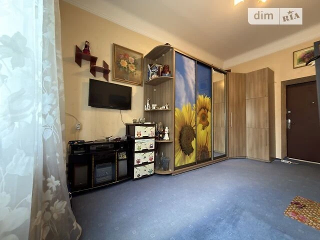 Продаж кімнати 30 кв. м на вул. Богданівська 3 • ID 34813157