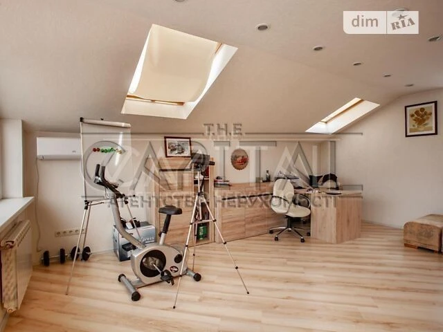 Sale of 3-room apartment 250 sq. m on Zankovetska St. • ID 3468