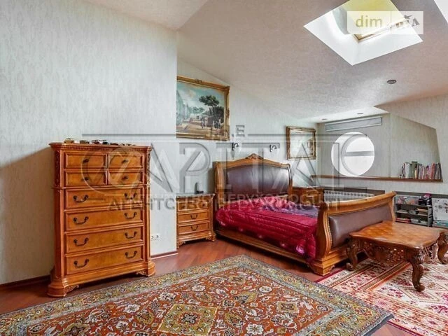 Sale of 3-room apartment 250 sq. m on Zankovetska St. • ID 3468