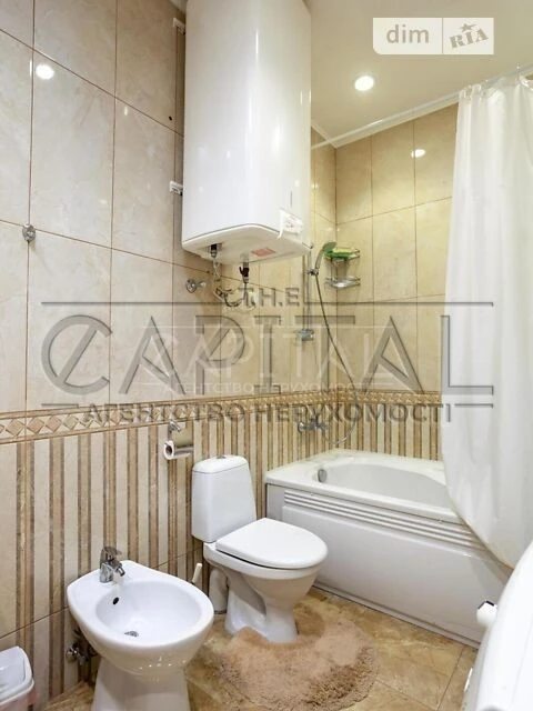 Sale of 3-room apartment 250 sq. m on Zankovetska St. • ID 3468