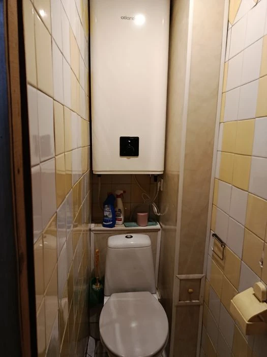 3 ну Червоний Камінь 60м2