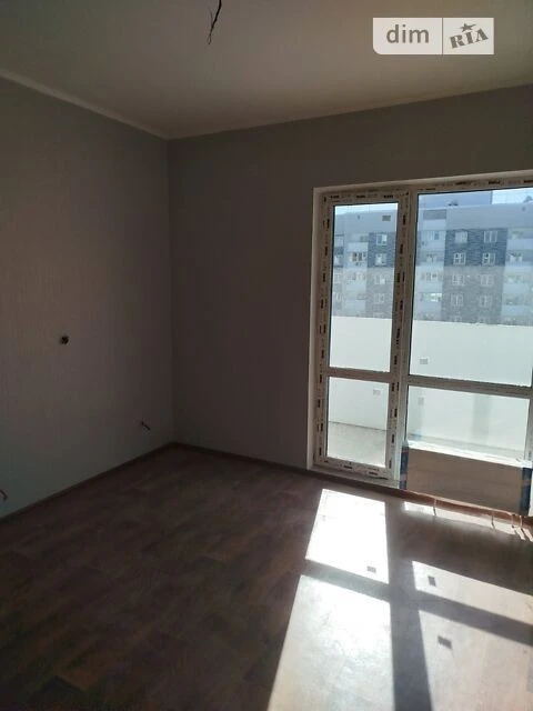 Sale of 1-room apartment 46.93 sq. m. on Sim'yi Kulzhenkiv 21 street •