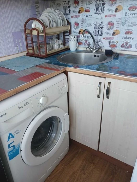 1-room apartment for sale near the Kvadrat shopping mall, Voskresenka