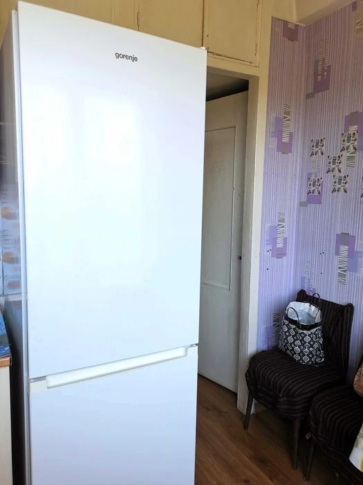 1-room apartment for sale near the Kvadrat shopping mall, Voskresenka