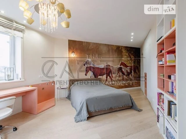For sale 4-room apartment 115 sq. m. on Holosiivska Street 13 • ID 34