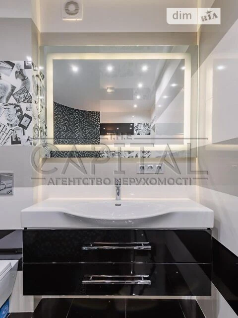 For sale 4-room apartment 115 sq. m. on Holosiivska Street 13 • ID 34