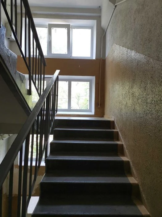 1-room apartment for sale near the Kvadrat shopping mall, Voskresenka