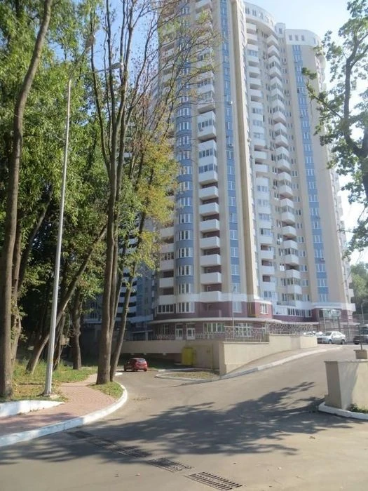 Продажа подземного паркинга Рижская 73г. 16.5м²-35000$