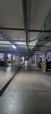 Продажа подземного паркинга Рижская 73г. 16.5м²-35000$