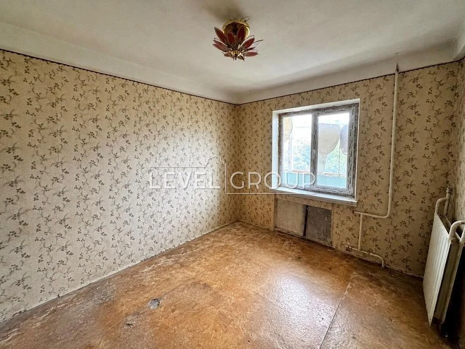 Two-room apartment for sale Akademik Bulakhovsky 28G Sviatoshi