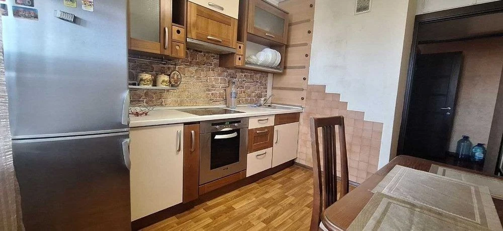 Оренда 2 К, вул. Тростянецька 47, Парк Партизанської слави,